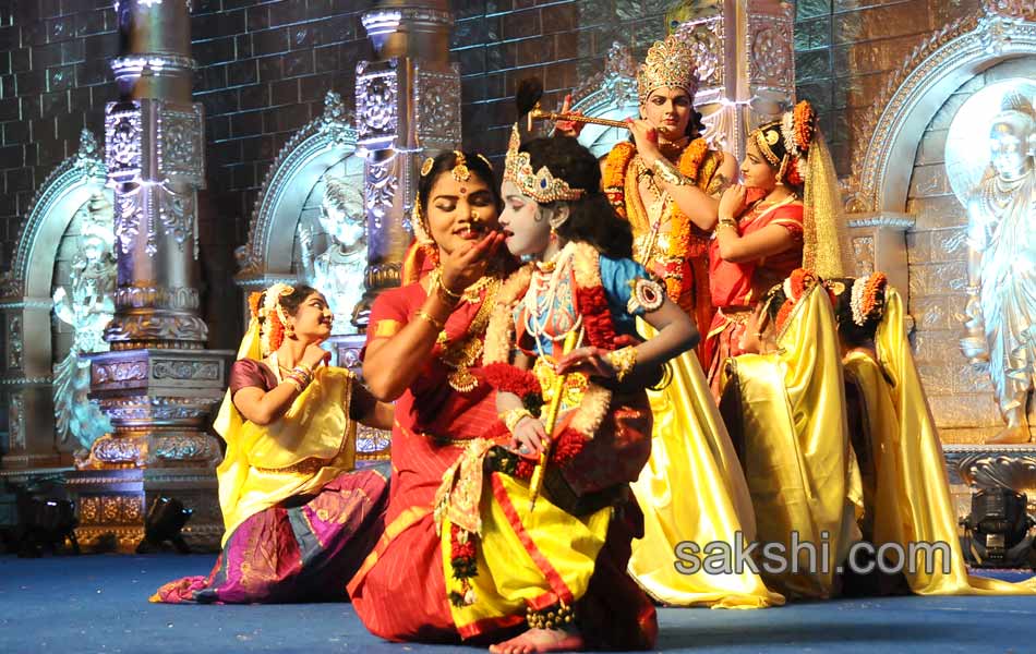 Muvvala dancers Savvadi17