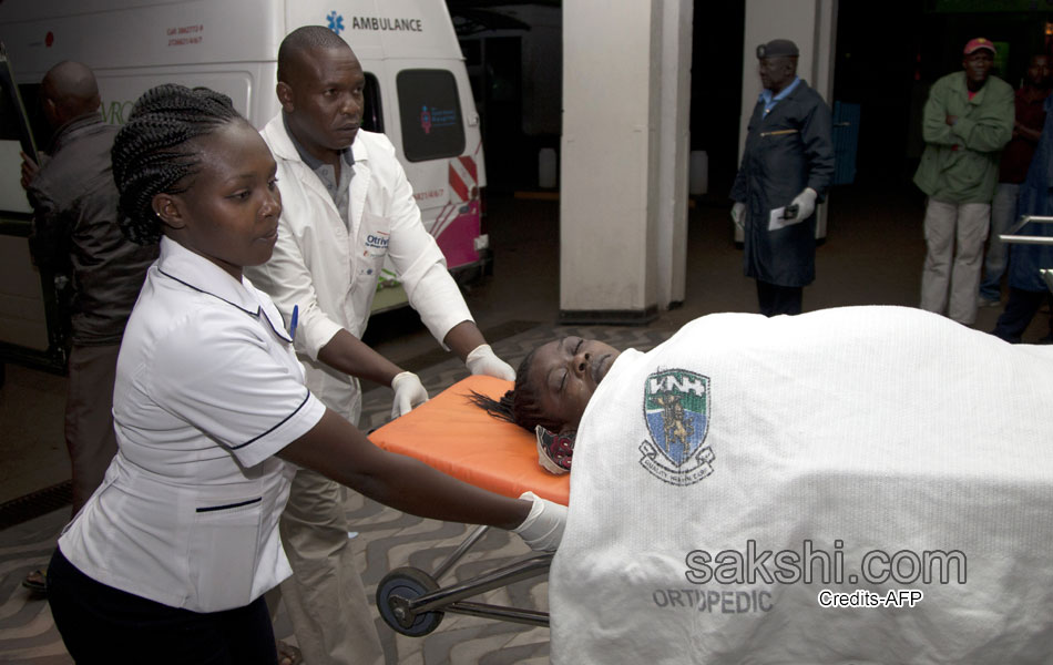 residential building collapsed in kenya4