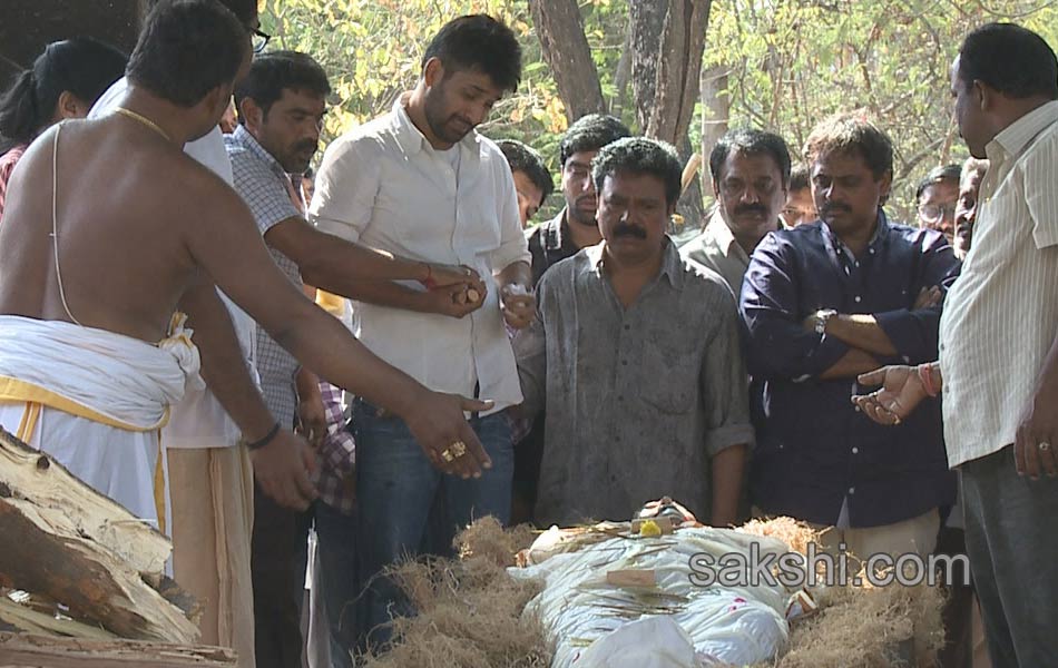 Prasad was destroyed by a full funeral - Sakshi13