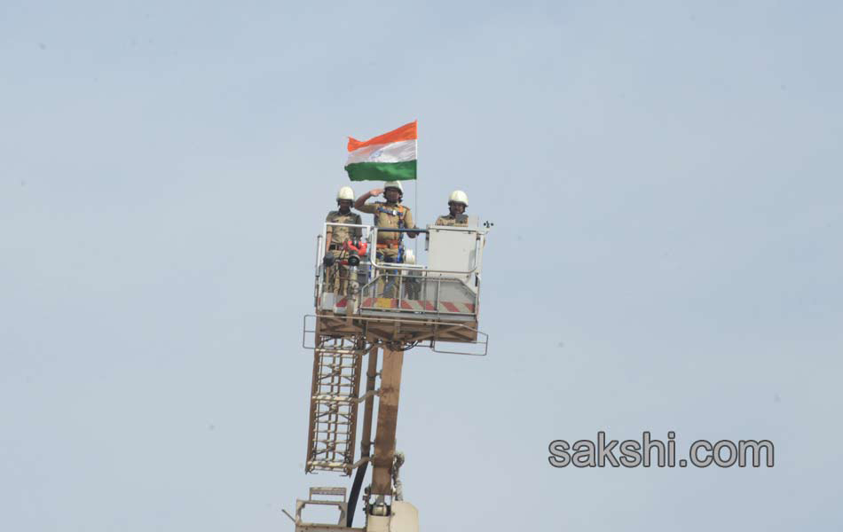 Republic day celebrations in Telangana state - Sakshi7