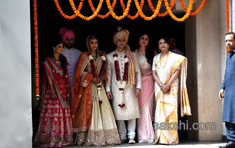 Soha Ali Khan and Kunal Khemu wedding5