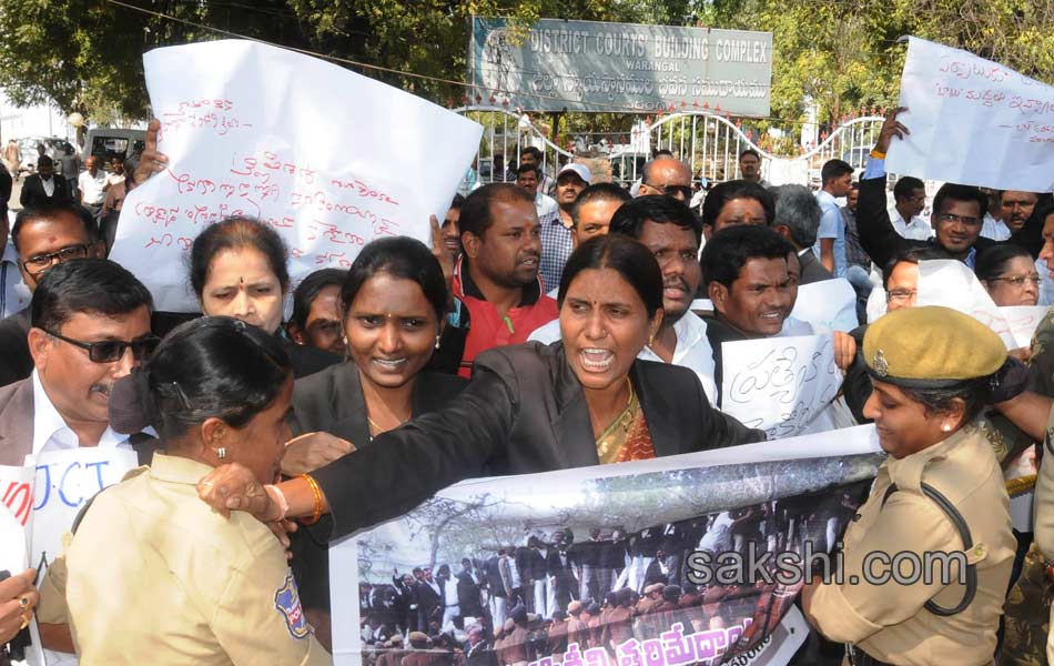 protests Chandrababu Warangal tour - Sakshi6