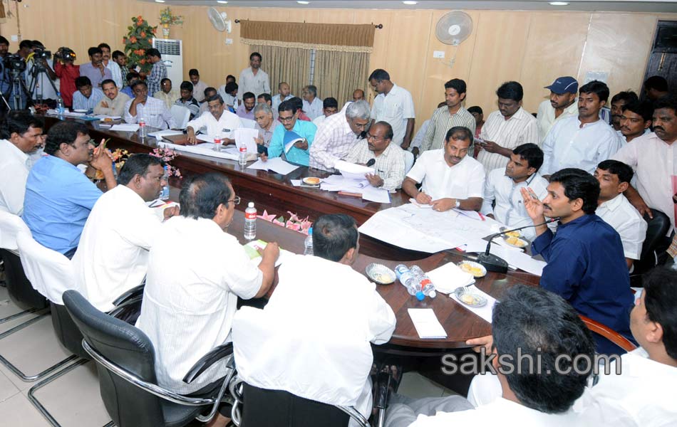 ys jagan at kadapa - Sakshi3