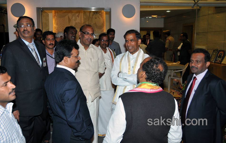 srilanka president arrives at tirumala - Sakshi7