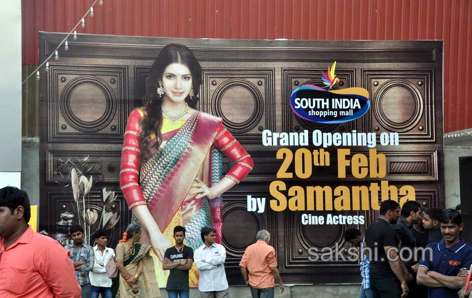 samanta ruth prabhu inaugurates south india shopping mall at ameerpet - Sakshi9