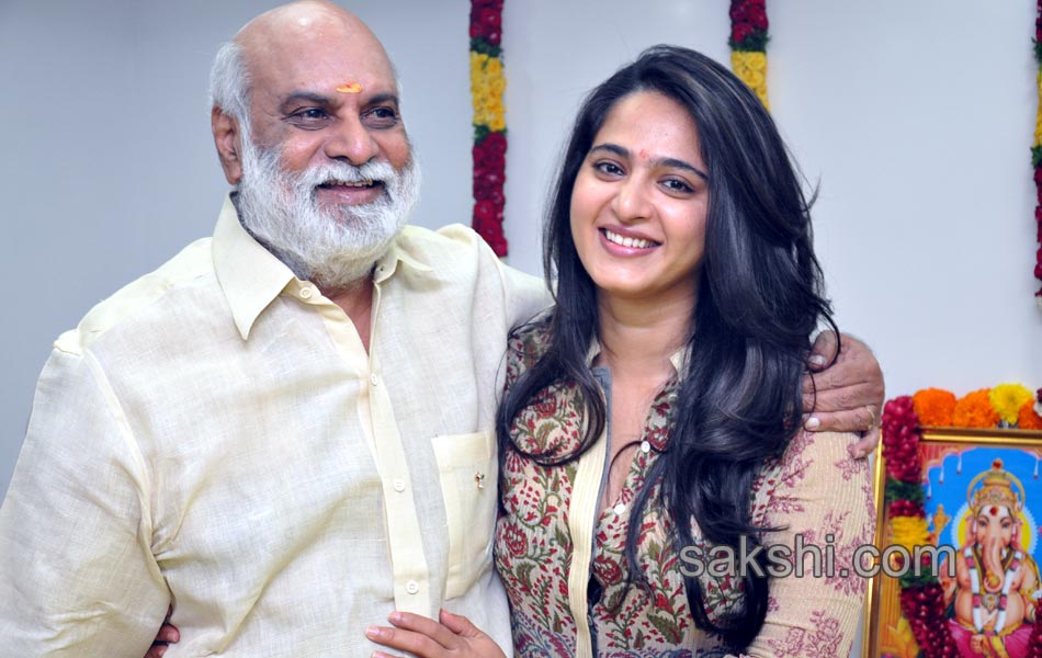 Anushka Shetty Size Zero Movie Launch - Sakshi16