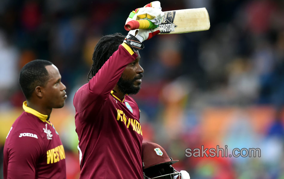 Chris Gayle creates World Cup history16