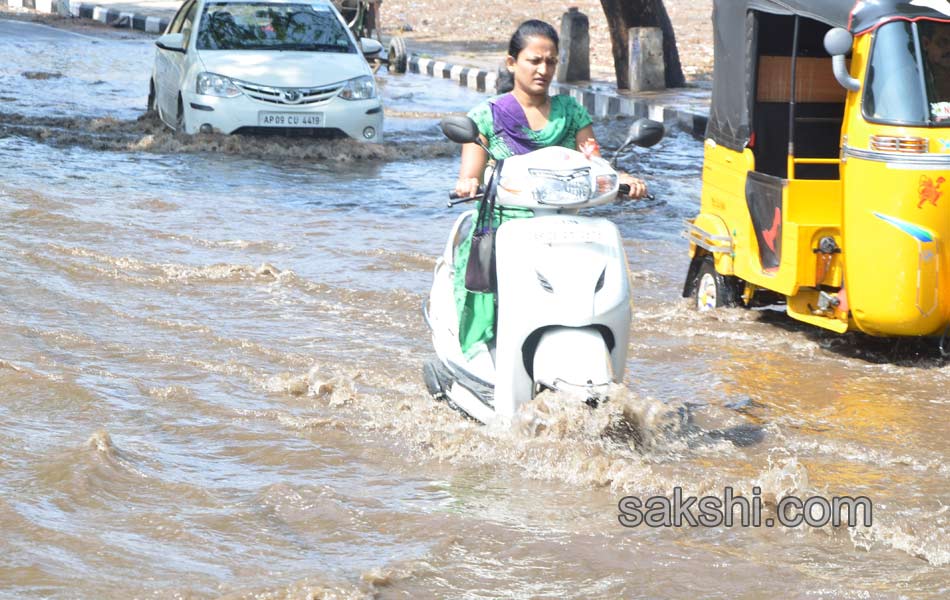 rain in hyderabad - Sakshi3