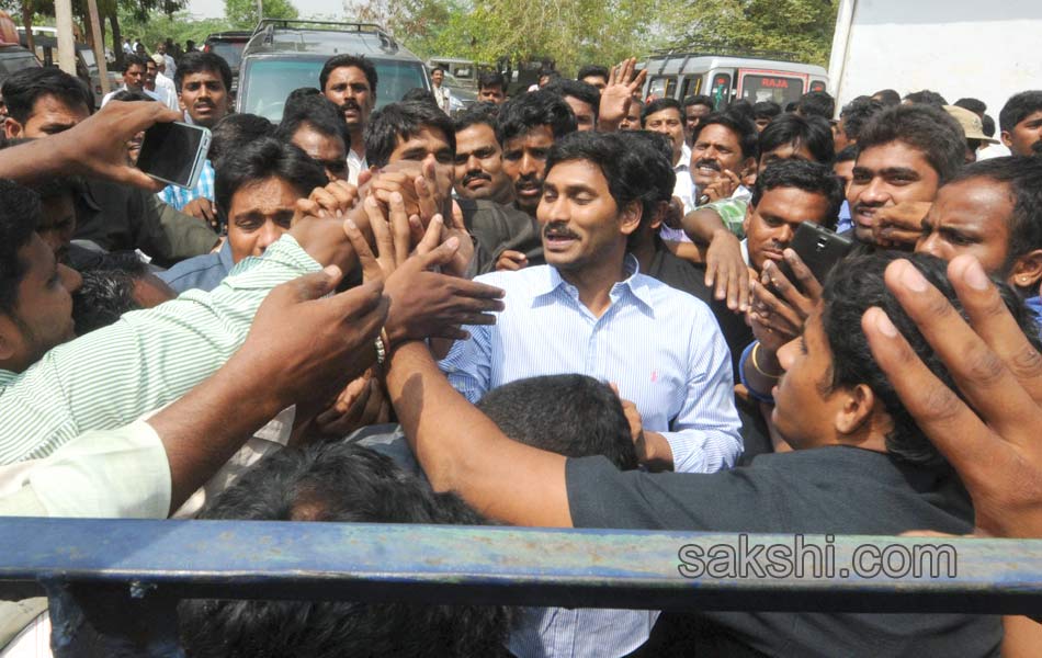 ys jagan mohan reddy - Sakshi13