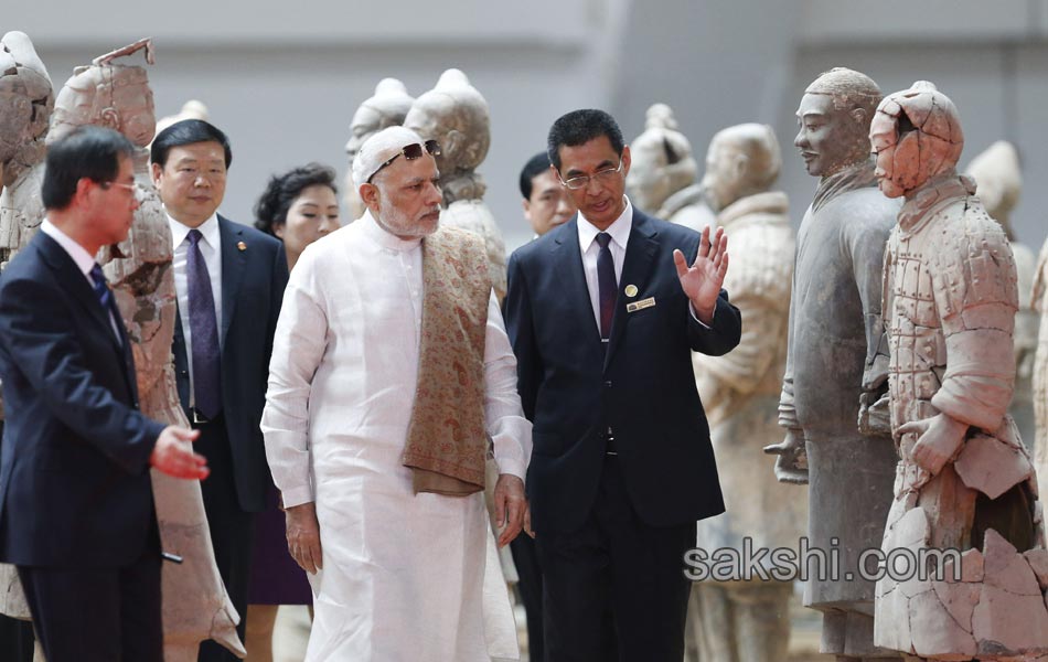 Indian Prime Minister Narendra Modi begins key China visit15