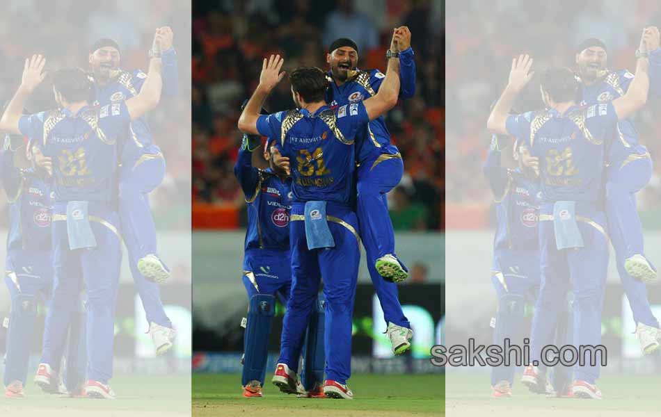 mumbai indians enters playoffs3