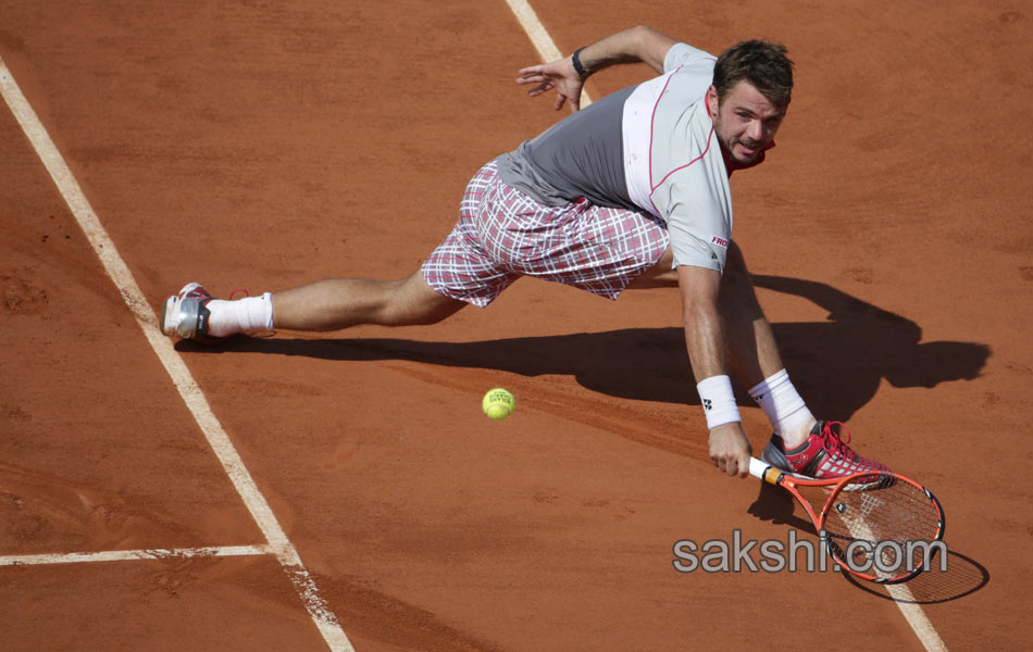 Stanislas Wawrinka Beats tsonga to enter in to finals4