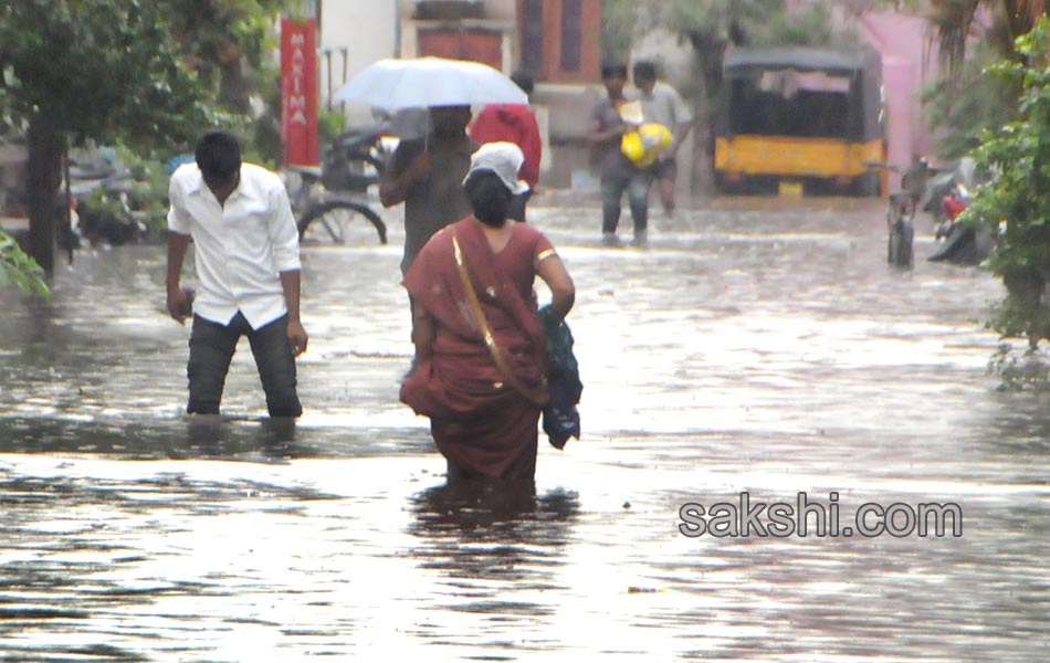 visakhapatnam rain photos13