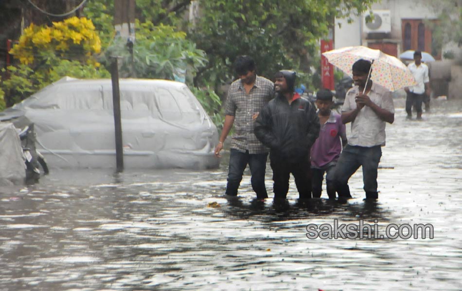 visakhapatnam rain photos14