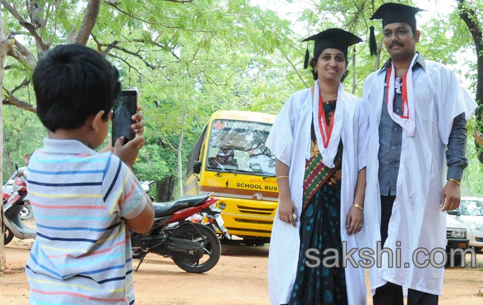 sv university convocation held in a grand manner16