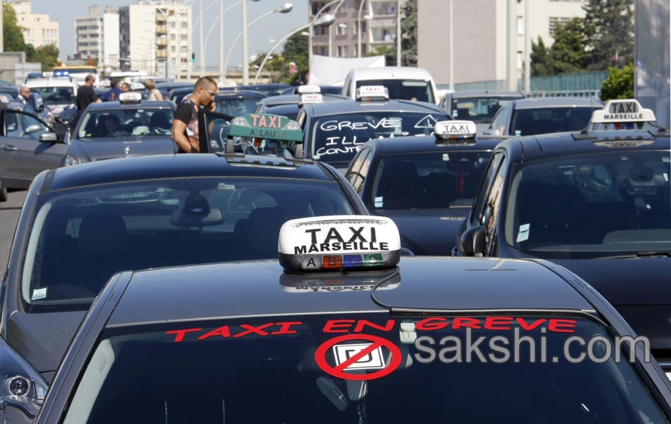 France Taxi Strike10