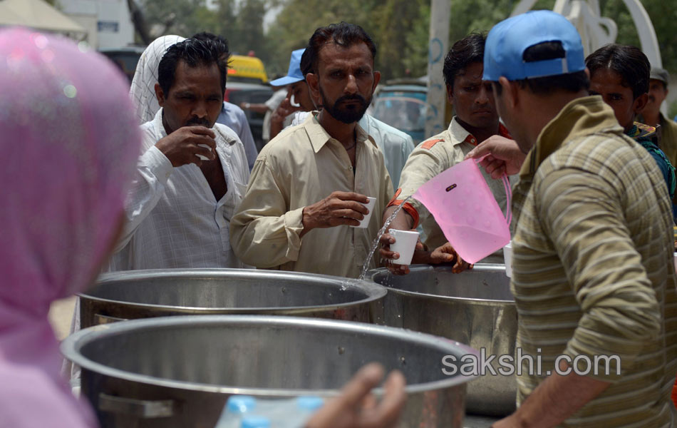 huge heat in pakistan1