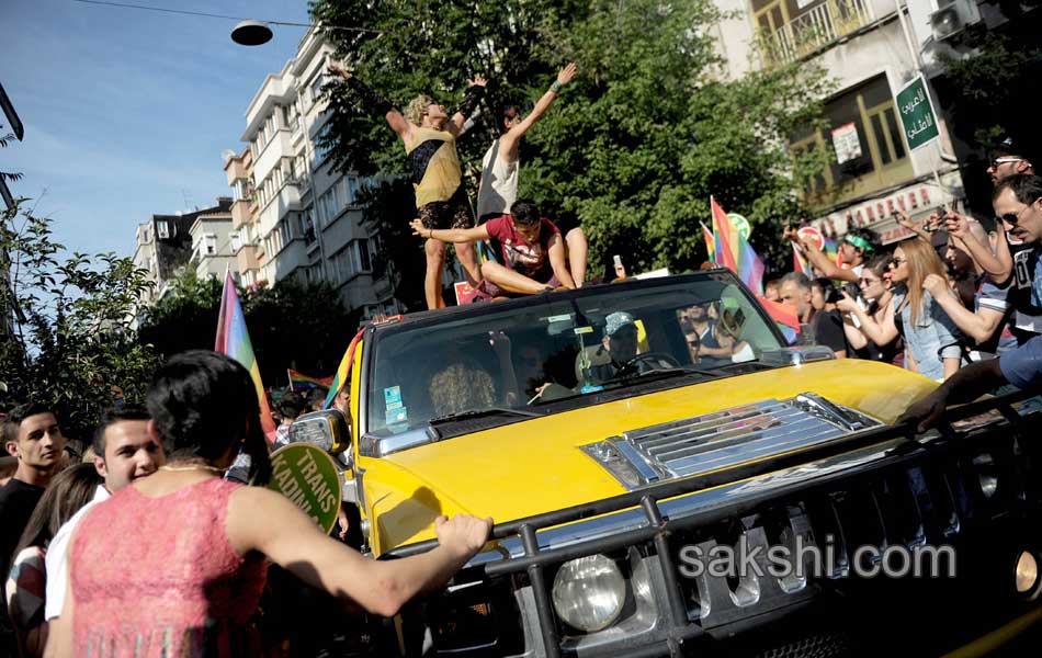 Police fire tear gas to break gay pride parade in Turkey - Sakshi8