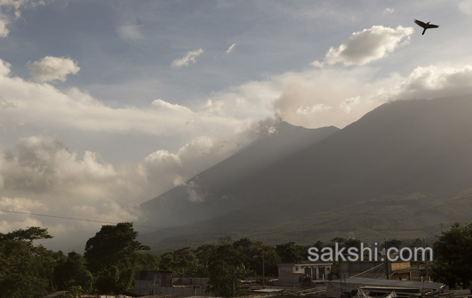 Guatemala Volcano5