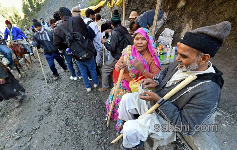 Amarnath Yatra to start from Pahalgam route today - Sakshi2