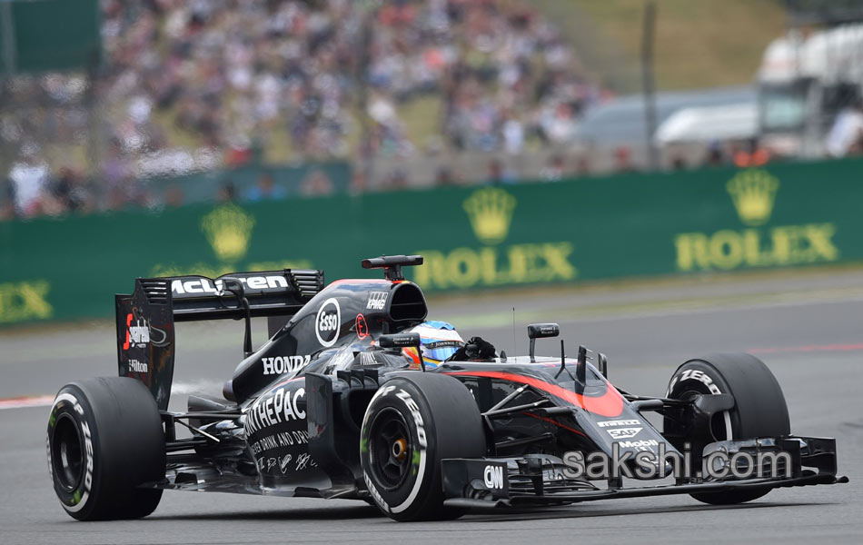 lewis hamilton wins british GP3