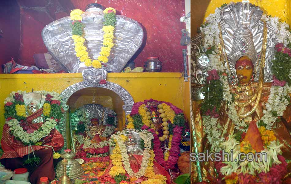 Devotees with a huge sliding Bonalu18