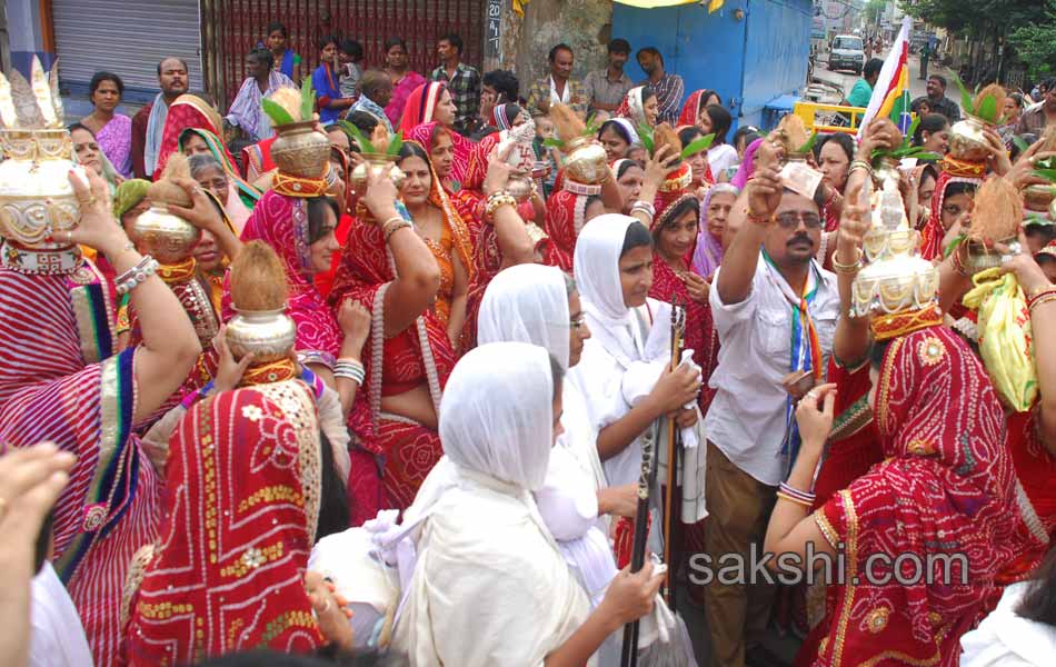 holy pushkaralu comes to twelfth day - Sakshi23