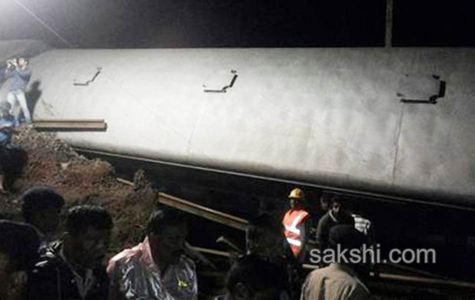 train accidents in Madhya Pradesh - Sakshi9