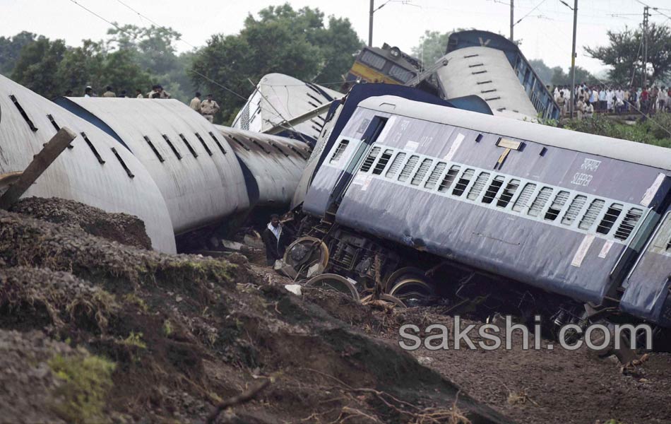 train accidents in Madhya Pradesh - Sakshi3