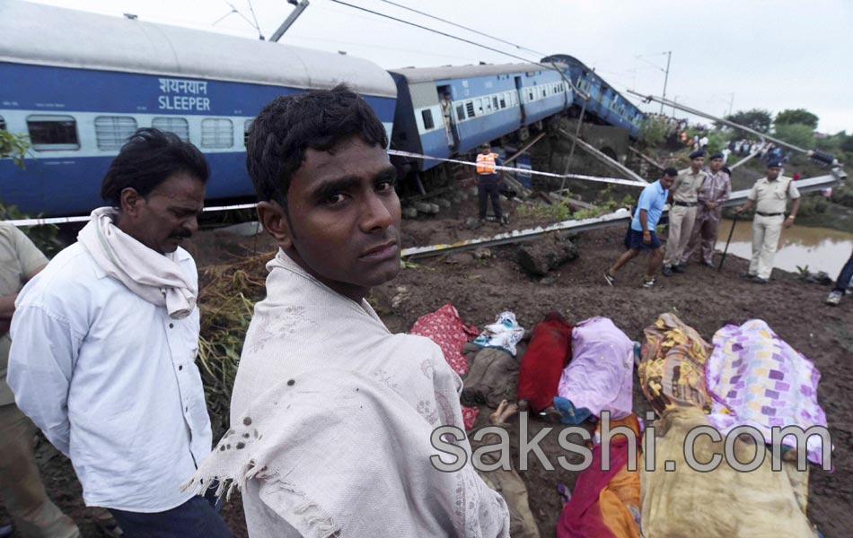 train accidents in Madhya Pradesh - Sakshi11