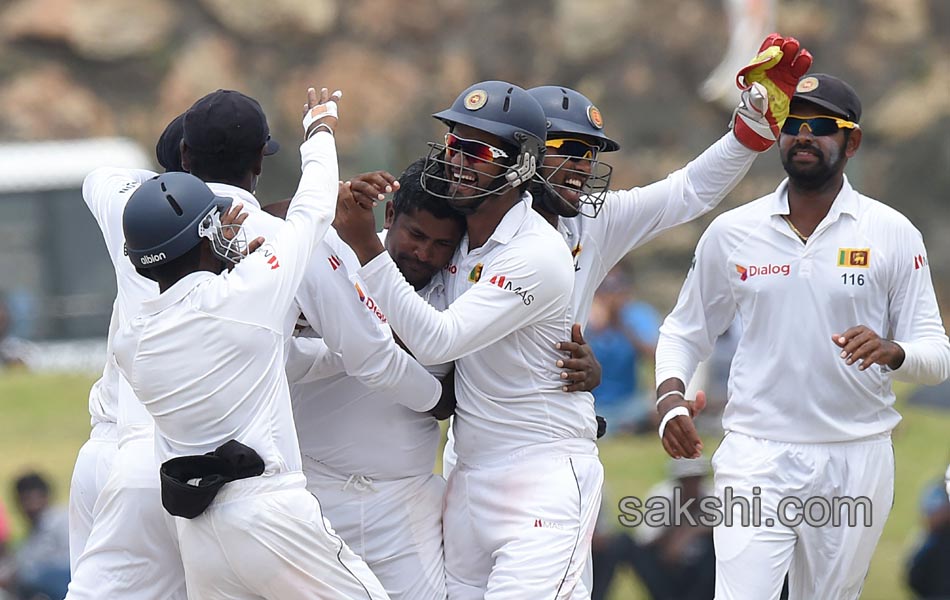 srilanka beats team india by 63 runs in first test - Sakshi12