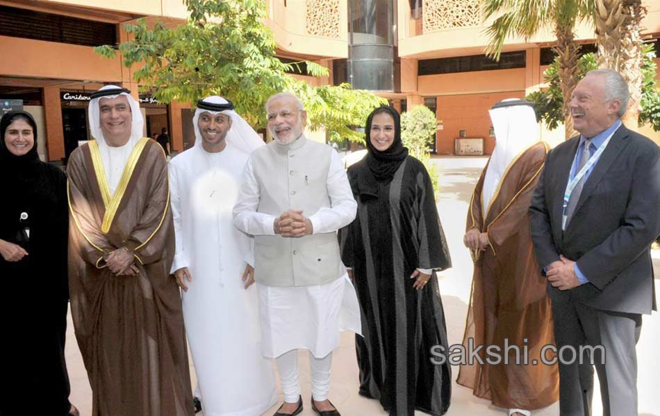 narendra modi dubai tour - Sakshi5