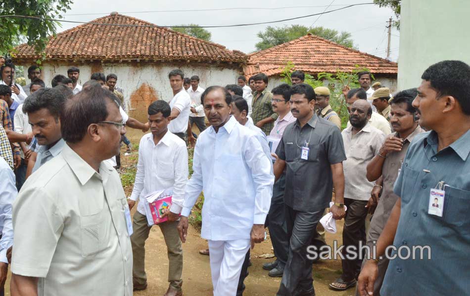 KCR to tour in medak district - Sakshi5