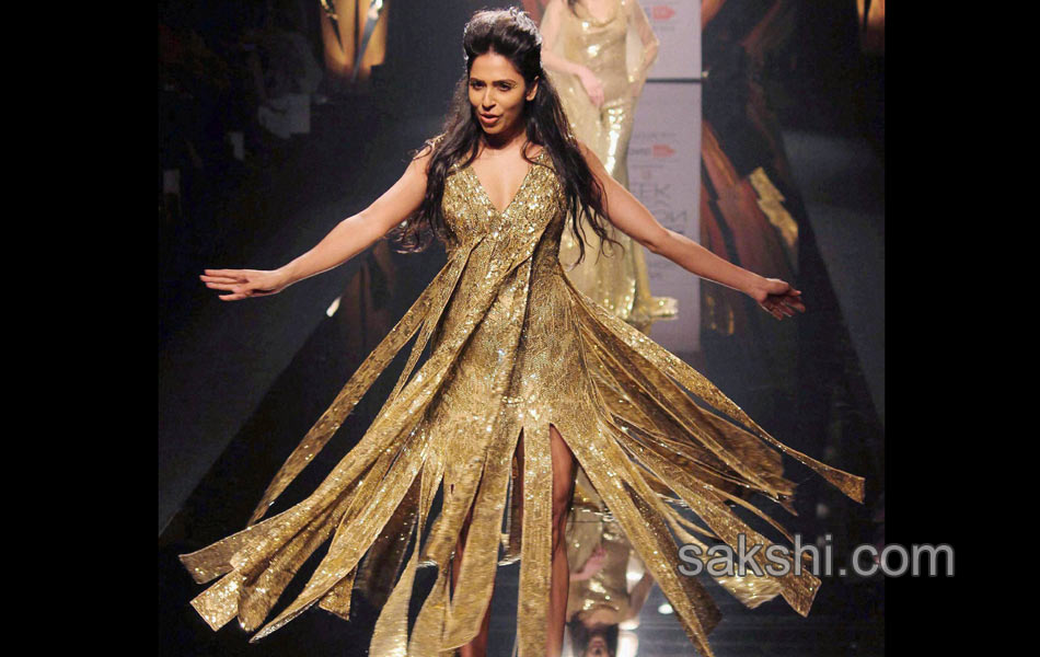 Lakme Fashion Week in Mumbai20