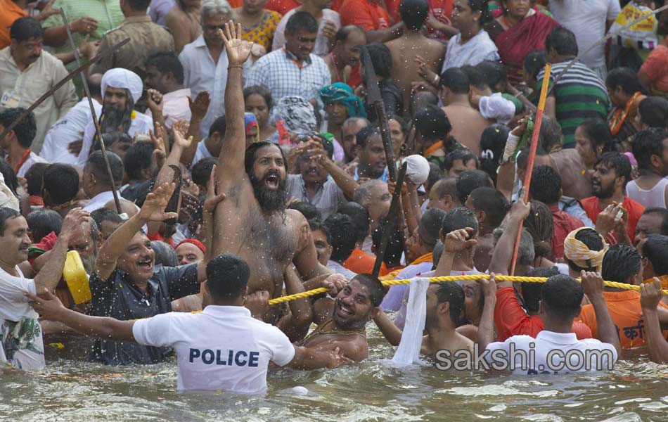 India Kumbh Mela11