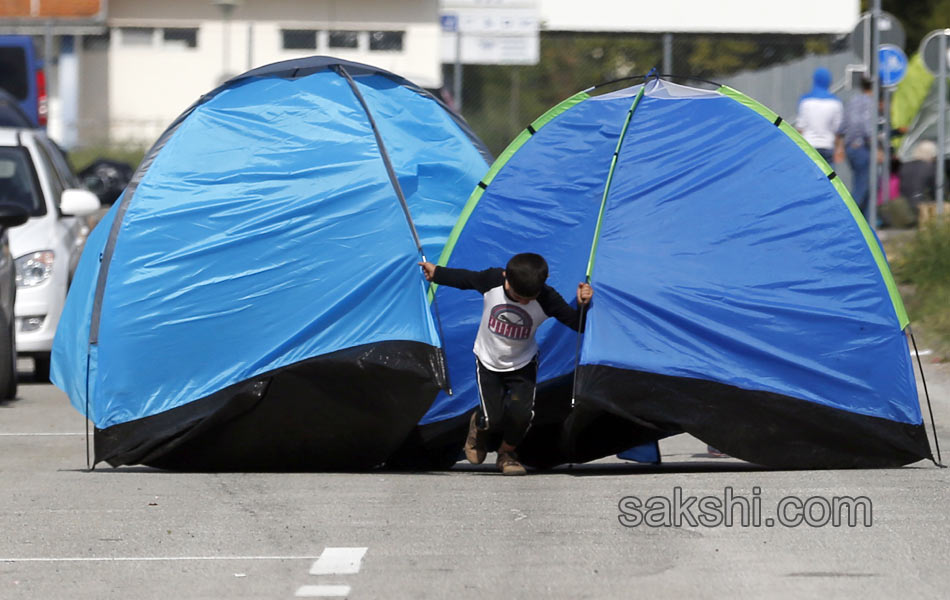 Serbia Hungary Migrants1