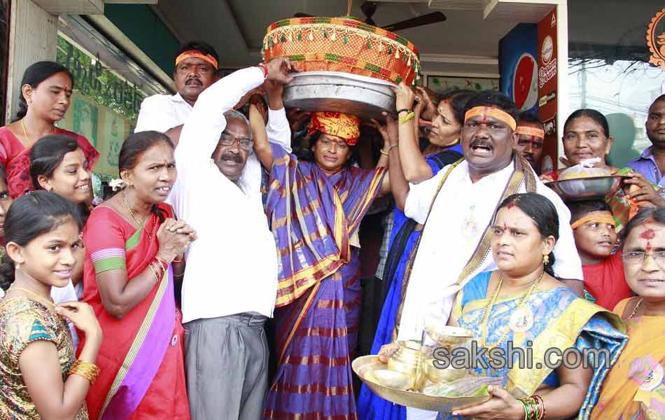 Ganesh Chaturthi celebrations in nalgonda district - Sakshi3