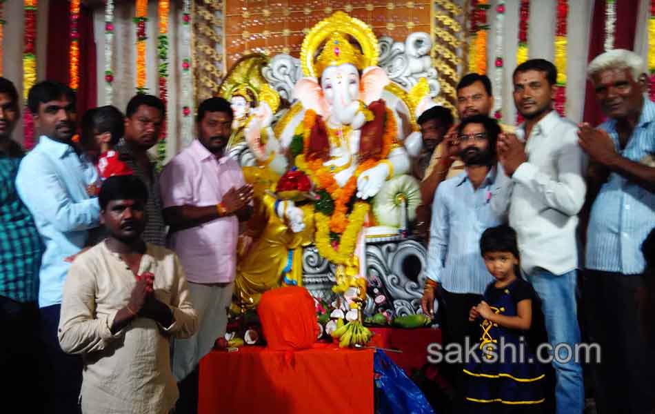 Ganesh Chaturthi celebrations in mahabubnagar district - Sakshi10