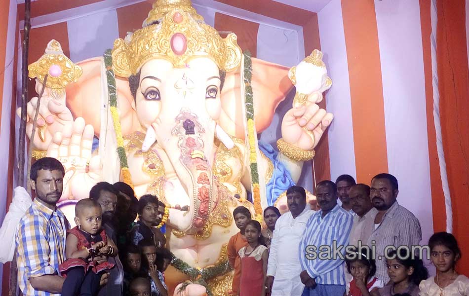 Ganesh Chaturthi celebrations in  ranga reddy district8