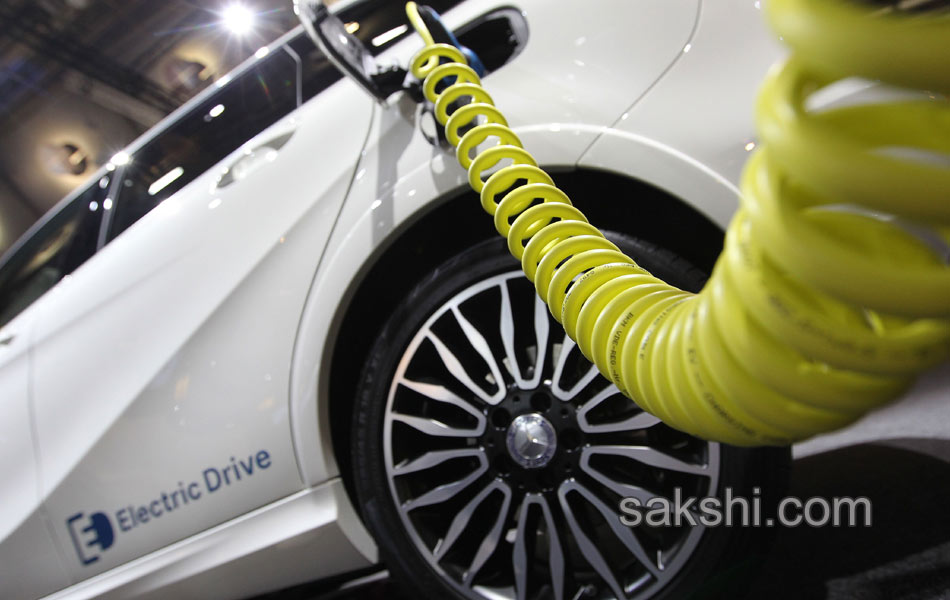 electric cars - Sakshi1