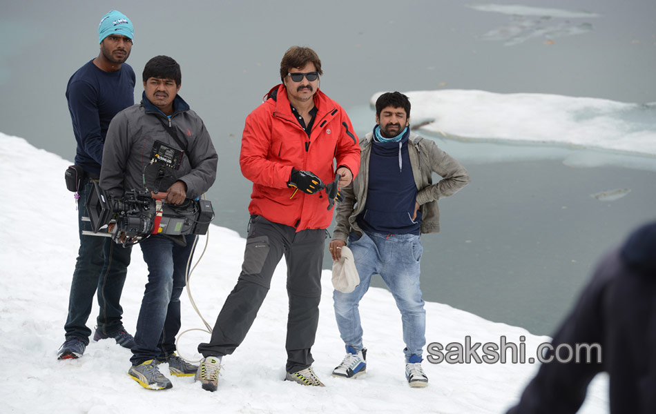 ram shivam movie working stills4