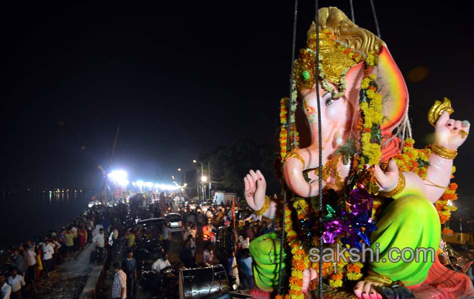 God Ganesh sobhayatra To tight security22