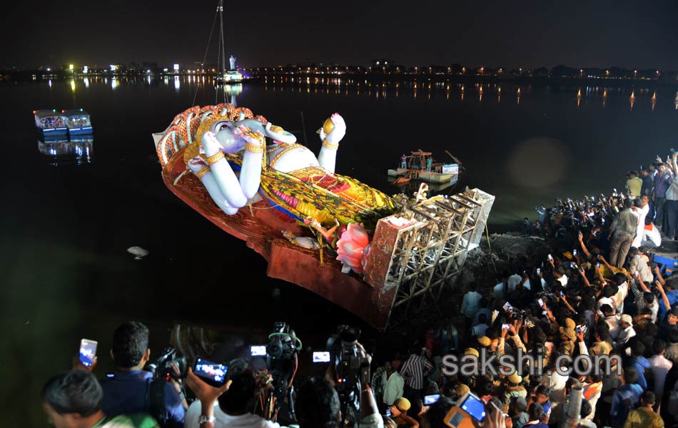 Kharithabad vinayakudu to send off Ganesh idol immersion processions20