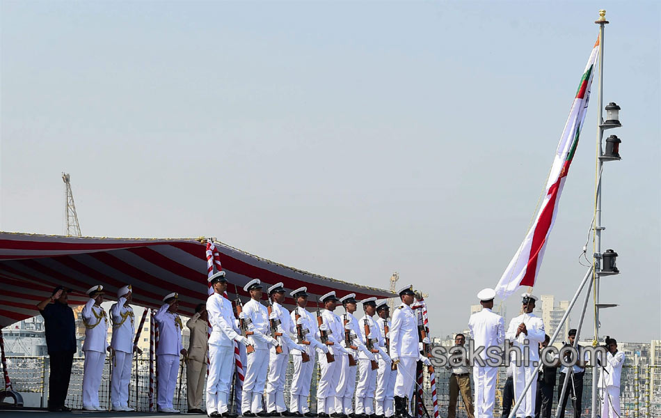 naval warship INS Kochi in Mumbai5