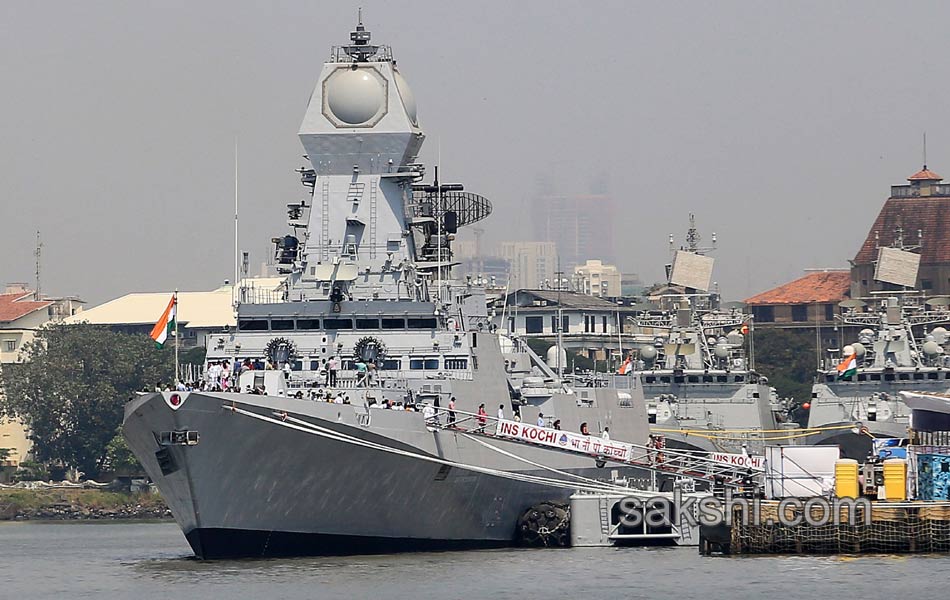 naval warship INS Kochi in Mumbai2