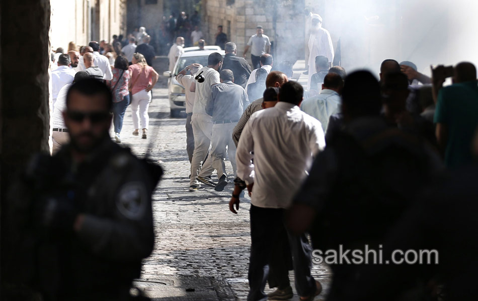 Palestinian demonstrators during clashes in the West Bank16