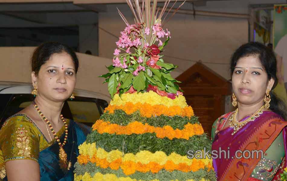 Bathukamma Celebrations in hyderabad - Sakshi12