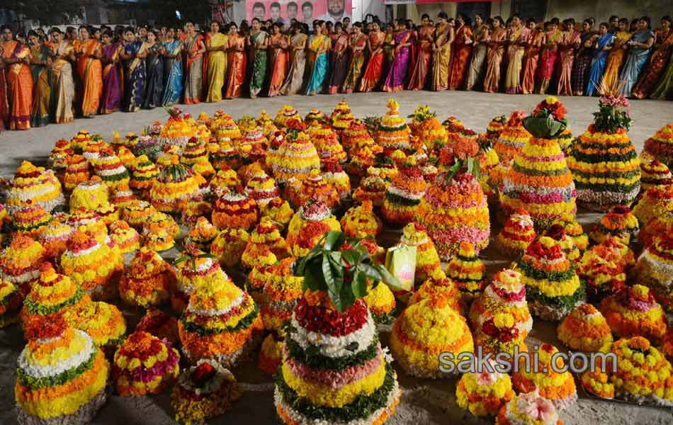 Bathukamma Celebrations in hyderabad - Sakshi13