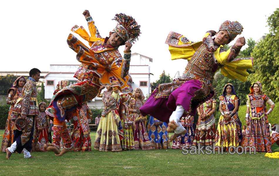 navratri 2015 - Sakshi11