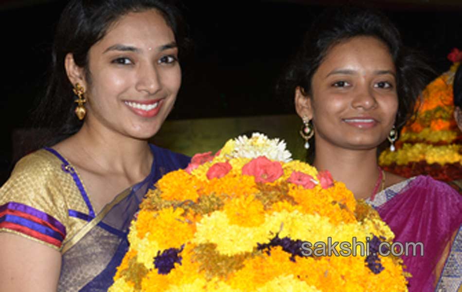 Bathukamma celebrations in hyderabad12